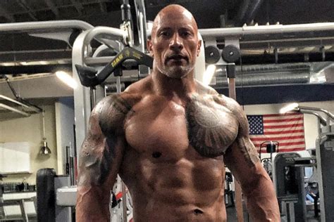 tinggi badan dwayne johnson